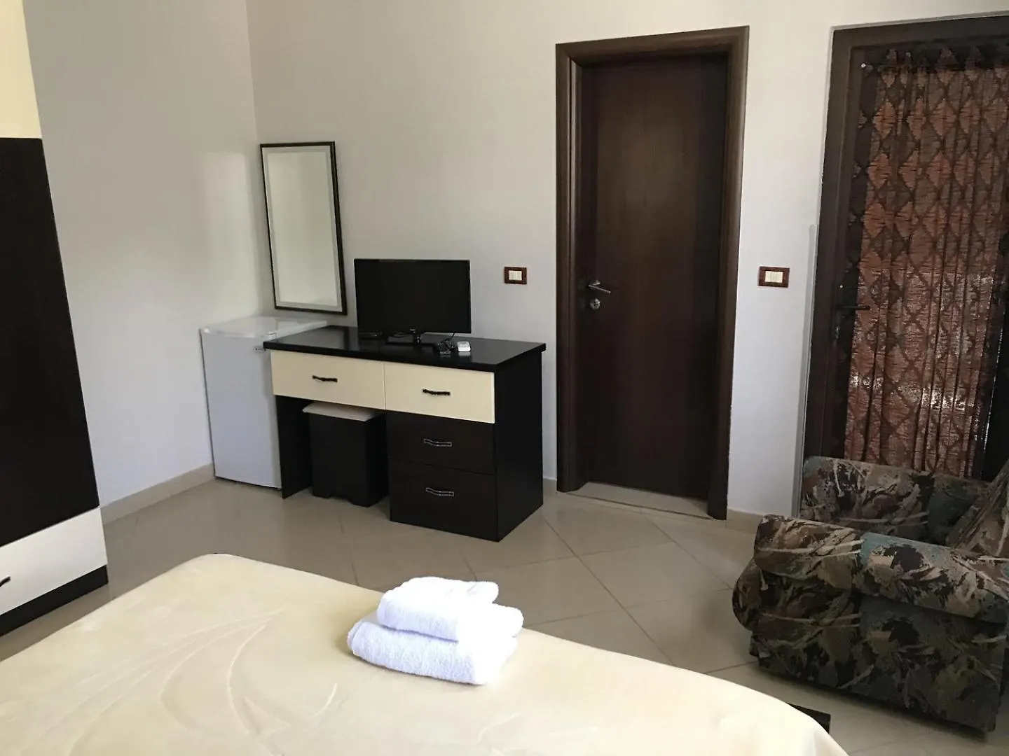 Hotel Camping Lini