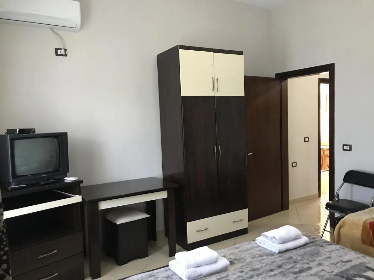 Hotel Camping Lini Albania