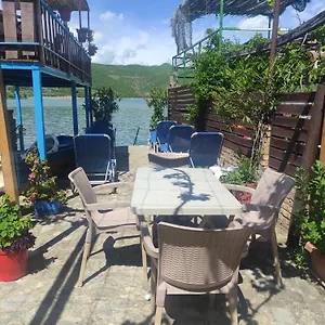Erda Lakeside Lini